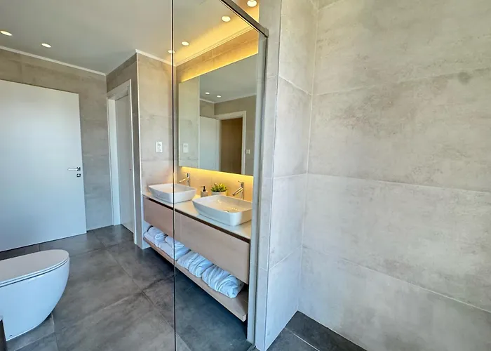 Skyhigh Park View Living * Nicosia