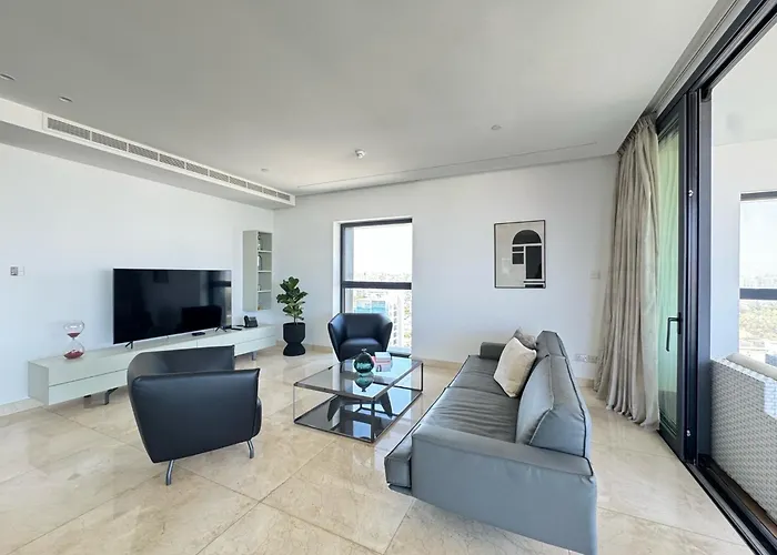 Skyhigh Park View Living *